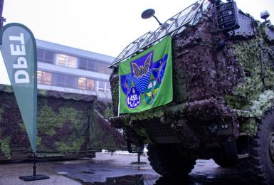 Vojáci 532. praporu elektronického boje převzali nový pasivní sledovací systém DPET