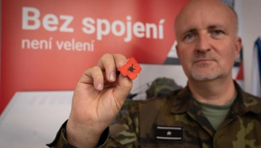 Spojaři pořádají sbírku pro válečné veterány v rámci akce „Vlčí máky“