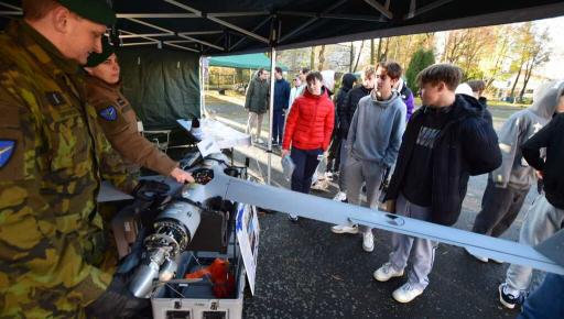 Projektové dny s Armádou ČR zaznamenaly vysoký zájem školáků